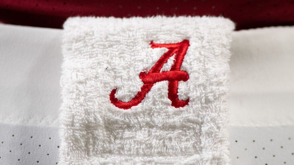 Alabama lands top 3 OLB Xavier Griffin for 2026 class