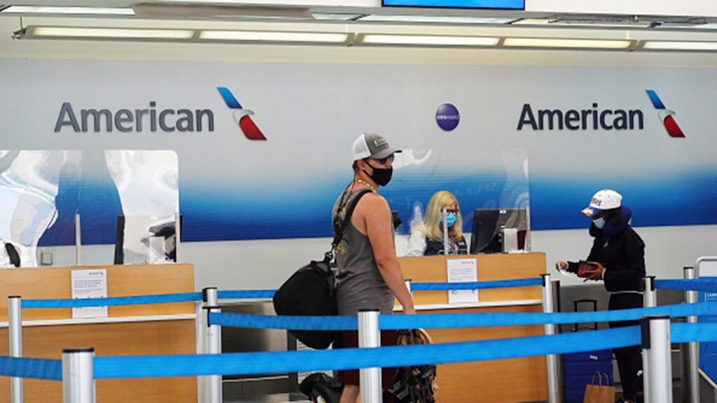 American Airlines 'technology issue' resolved after causing delays