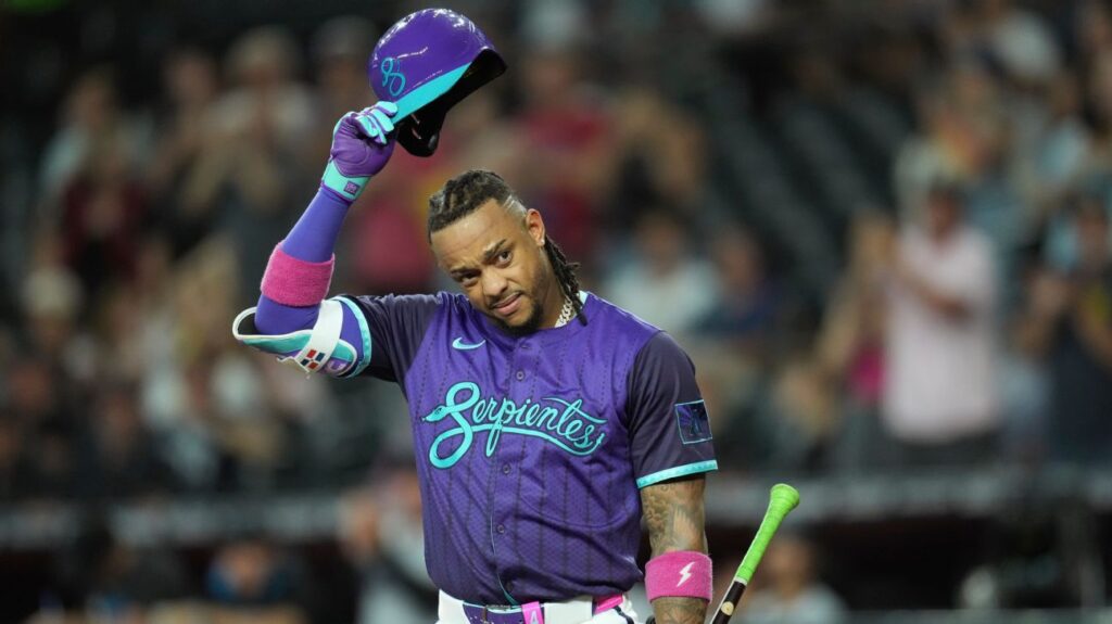 D-backs' Ketel Marte says fan shouted he messaged late mother
