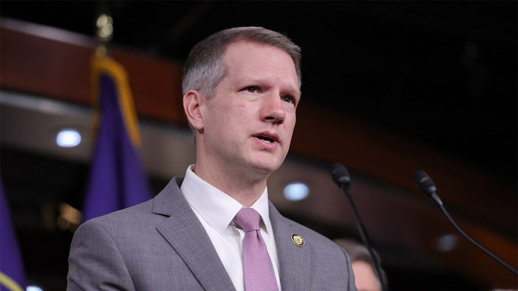 GOP lawmaker calls NYC socialist mayoral winner 'gift to Republican Party'