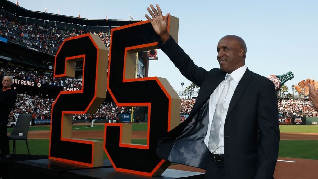 Giants to honor Barry Bonds with statue outside Oracle Park