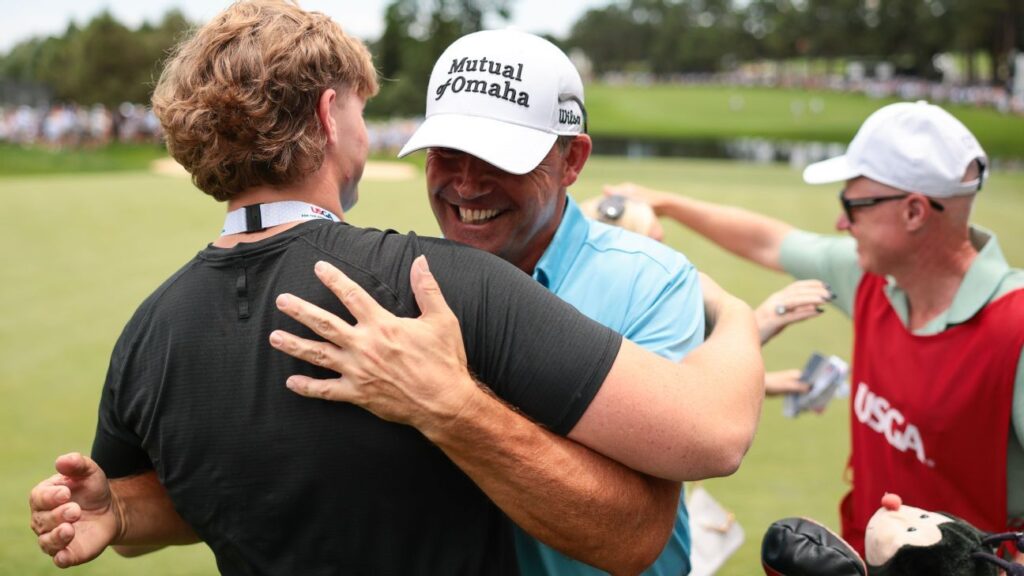Harrington outlasts Cink, wins U.S. Senior Open by one shot