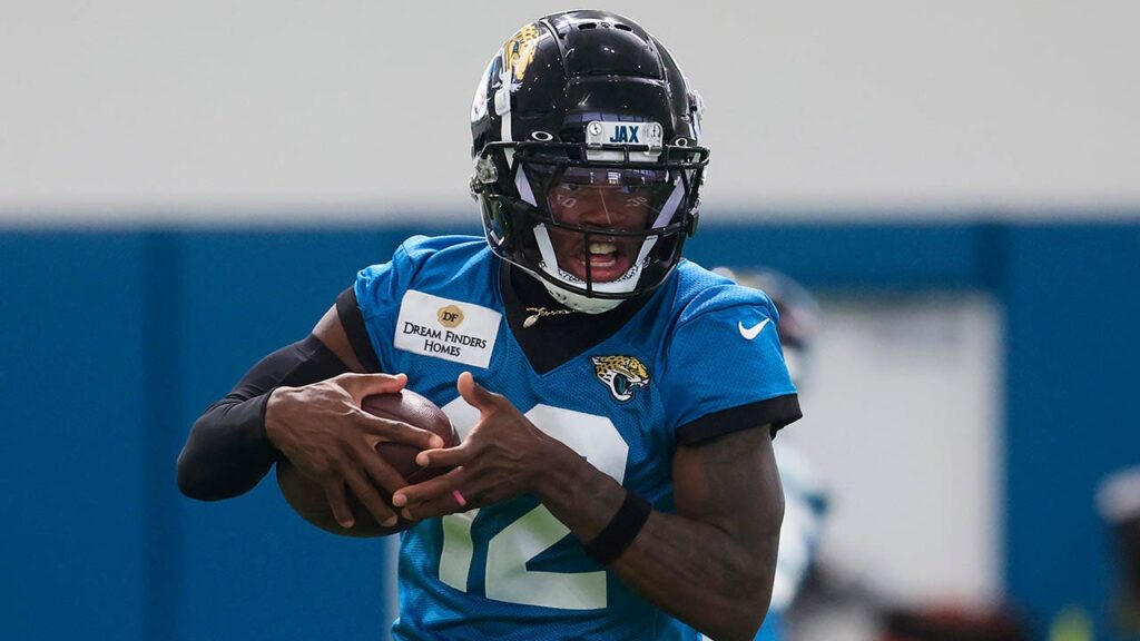 Jaguars' Travis Hunter should be put to the test at training camp, ex-NFL lineman says