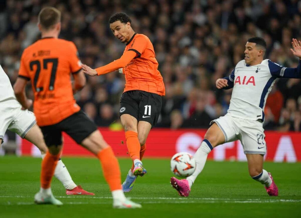 Confirmed team news with Ekitike named in starting XI