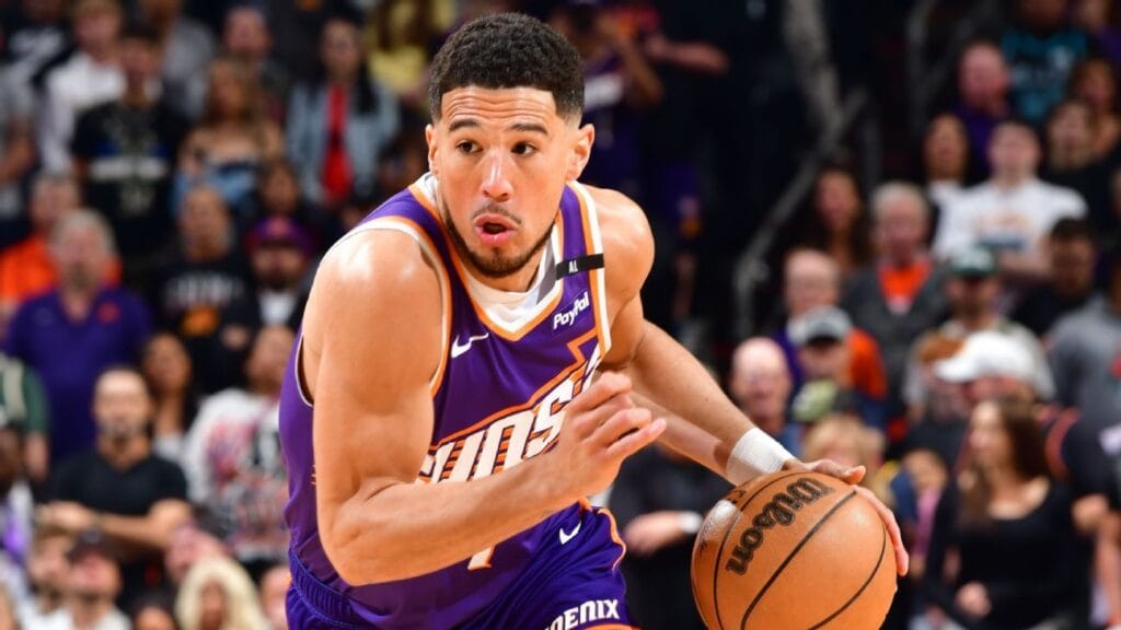 Devin Booker agrees to 2-year, $145M max extension with Suns Devin Booker agrees to 2-year, $145M max extension with Suns