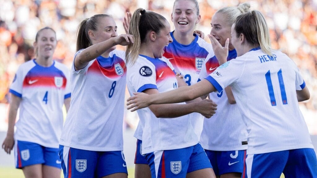 England v Wales team news: Confirmed line-ups as Lionesses aim to book place in Euro 2025 last eight