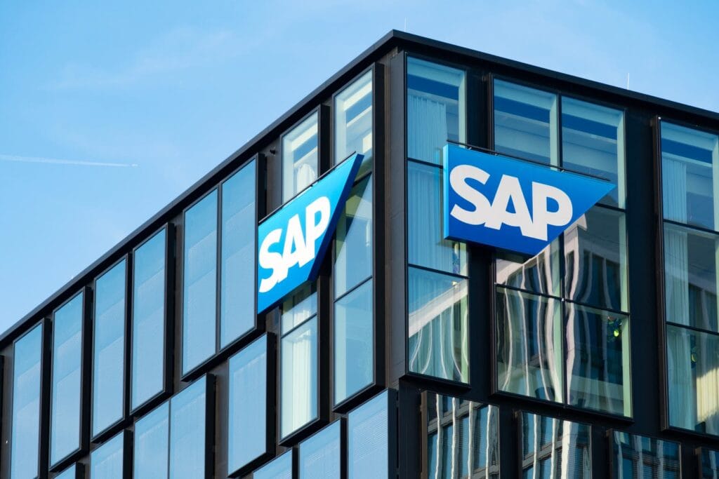 SAP: Excessive Incumbent Benefits Collide With Seat-Primarily based Dangers (NYSE:SAP) SAP: Extreme Incumbent Advantages Collide With Seat-Based Risks (NYSE:SAP)