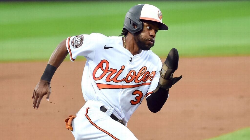 Sources - Mets acquire Cedric Mullins in trade with Orioles