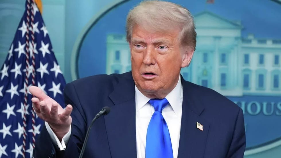 ترامب: نركز على التسوية السلمية للأزمة الاوكرانية وأتواصل مع بوتين بشكل دائم ترامب: نركز على التسوية السلمية للأزمة الاوكرانية وأتواصل مع بوتين بشكل دائم