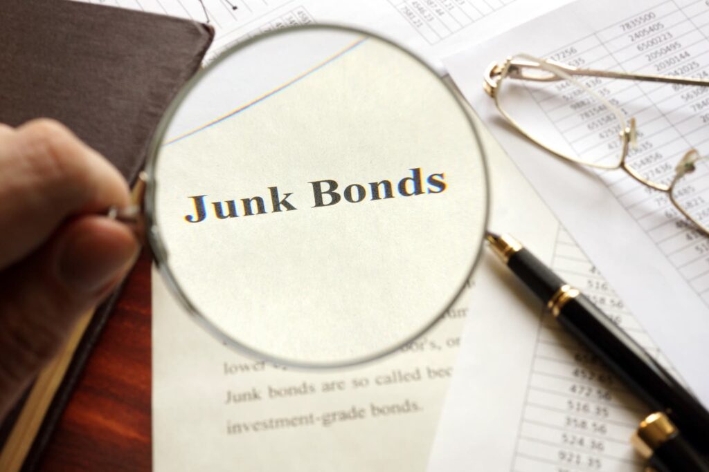 HYLB: Not Among The Best Junk Bond ETFs (NYSEARCA:HYLB)