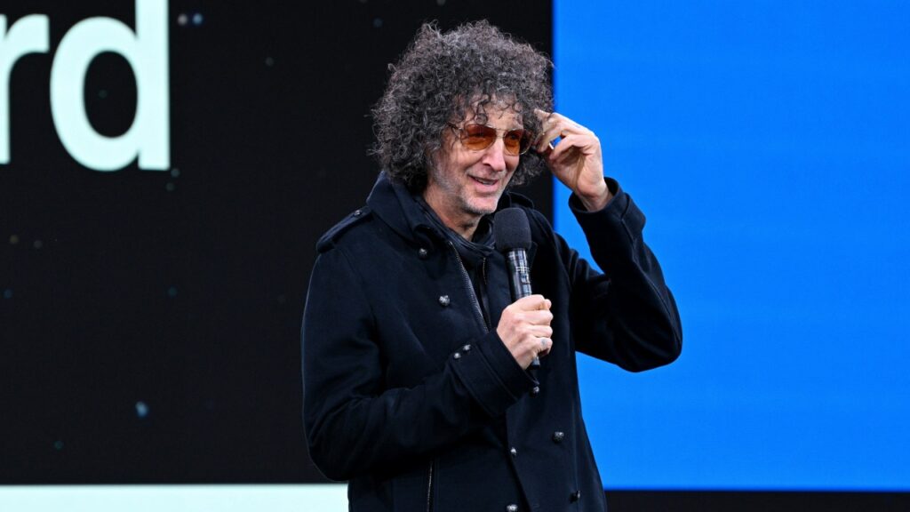 Howard Stern named highest-paid entertainer with $500M SiriusXM deal