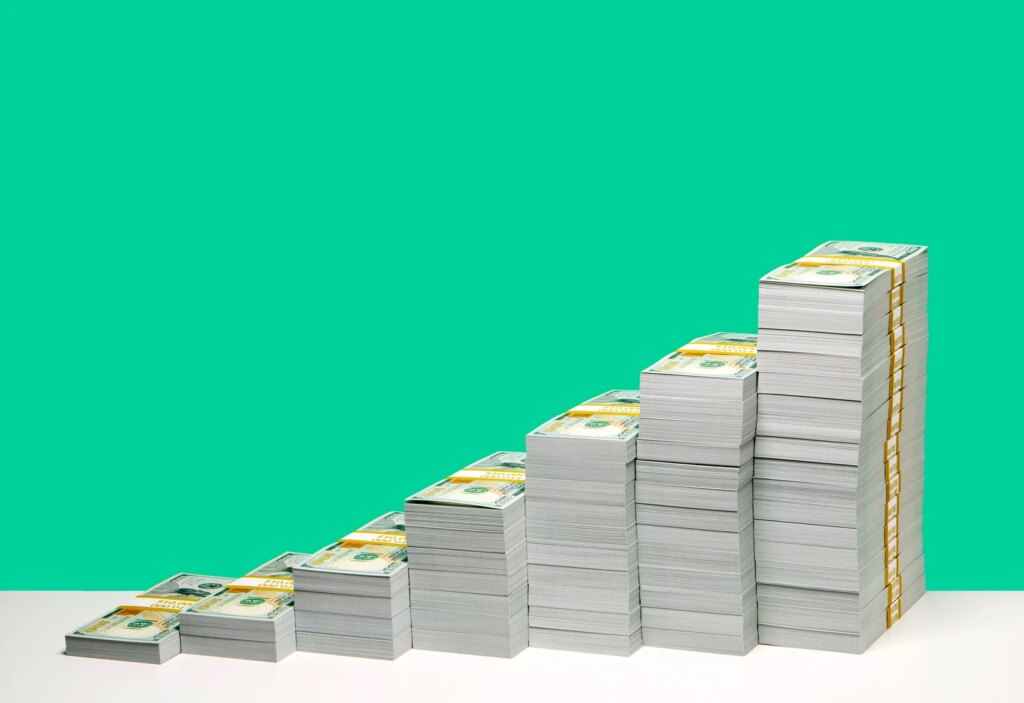 MSTY ETF: Weekly Instead Of Monthly Distributions From This 198% Yielding ETF (MSTY)