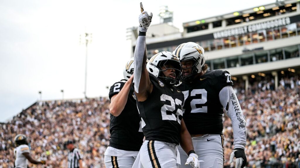 Projecting the Faculty Soccer Playoff prime 12 after Week 9 Projecting the College Football Playoff top 12 after Week 9