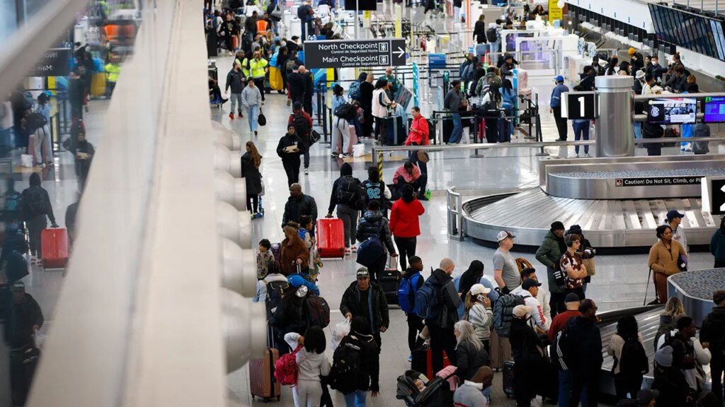 40 busiest US airports face 10% flight cuts as a consequence of authorities shutdown 40 busiest US airports face 10% flight cuts due to government shutdown