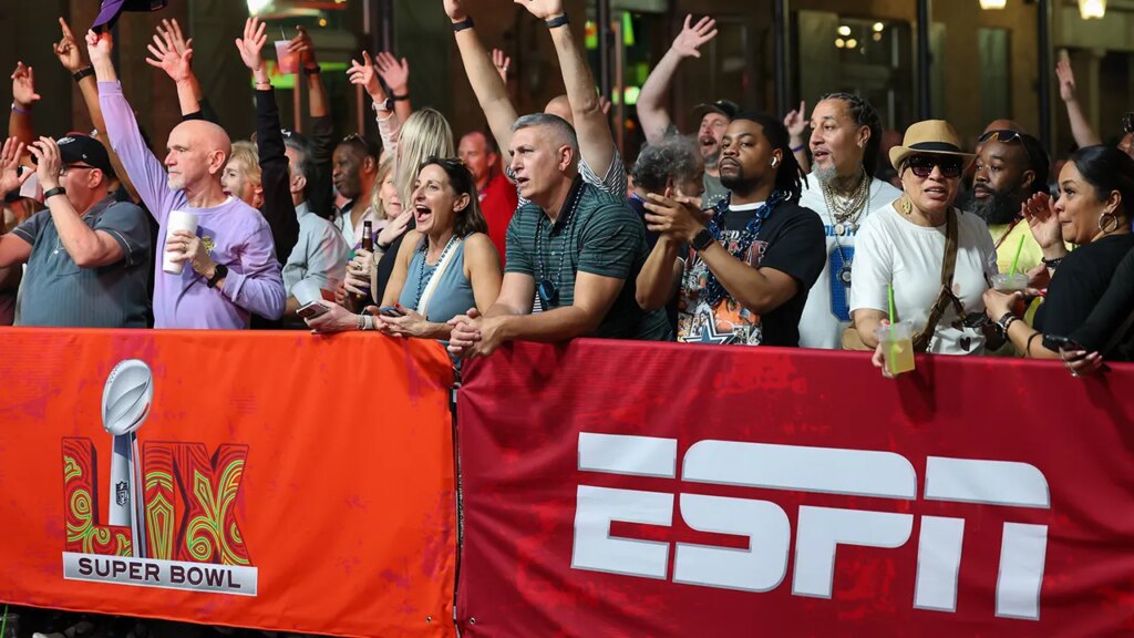 ESPN companions with DraftKings after ending PENN Leisure deal ESPN partners with DraftKings after ending PENN Entertainment deal
