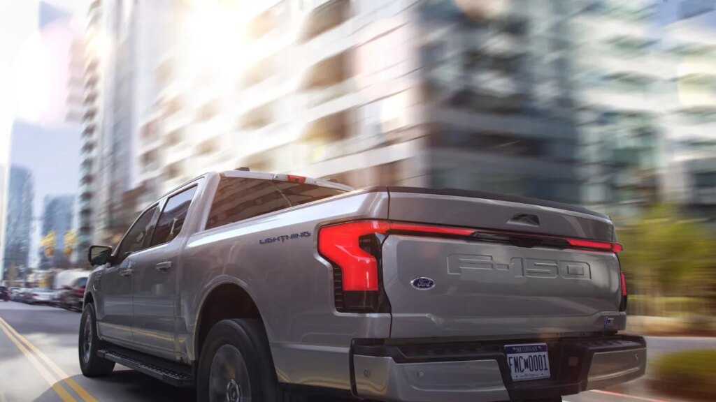 Ford execs reportedly focus on ending the F-150 Lightning Ford execs reportedly discuss ending the F-150 Lightning