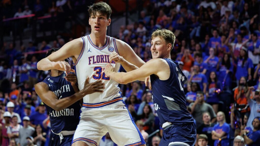Gators’ Rioux turns into tallest school basketball participant Gators' Rioux becomes tallest college basketball player