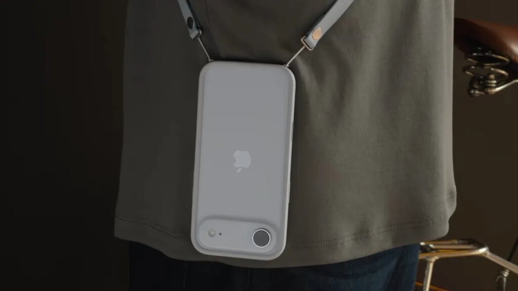 I attempted the Apple Crossbody Strap. It is handy, however the cellphone seems foolish when the strap is eliminated I tried the Apple Crossbody Strap. It's convenient, but the phone looks silly when the strap is removed