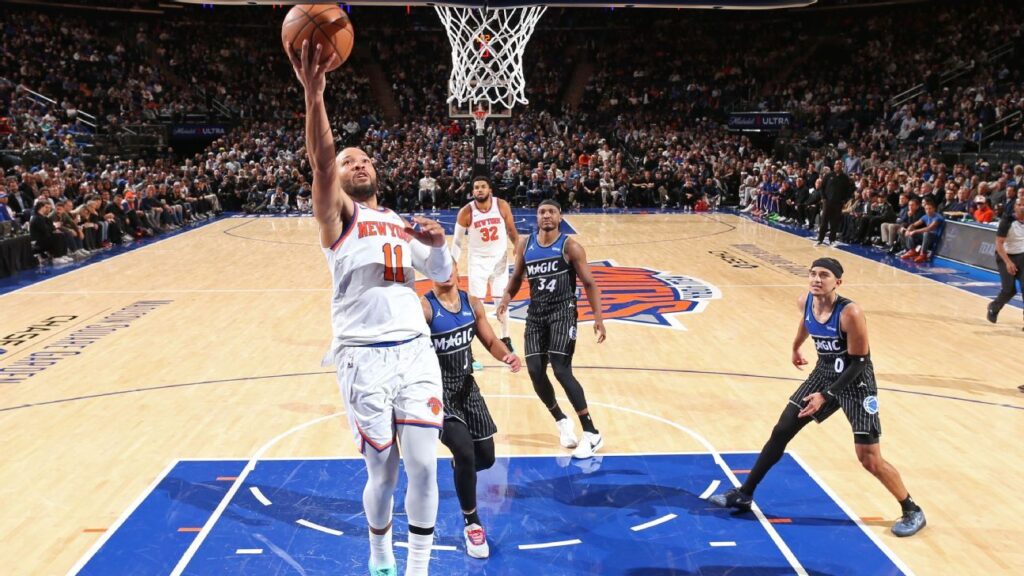 Knicks’ Jalen Brunson turns ankle late in loss to Magic Knicks' Jalen Brunson turns ankle late in loss to Magic