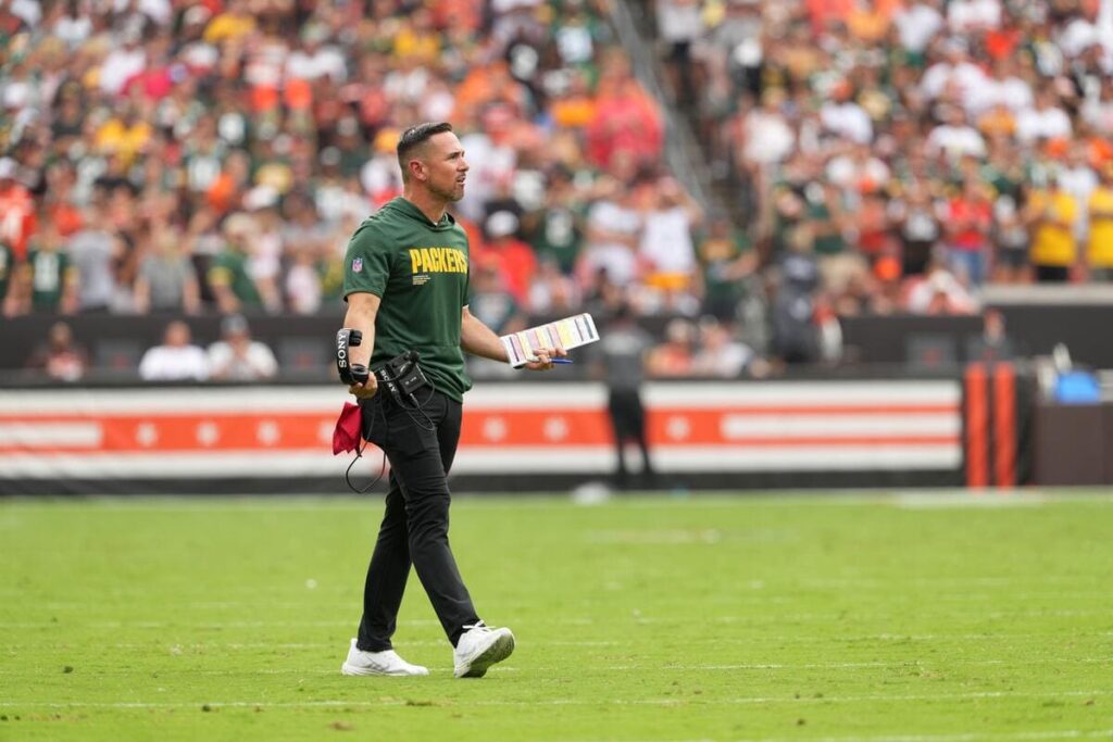 LeFleur specializing in the day-to-day after Inexperienced Bay Packers’ offensive woes return in defeat to Philadelphia Eagles LeFleur focusing on the day-to-day after Green Bay Packers' offensive woes return in defeat to Philadelphia Eagles