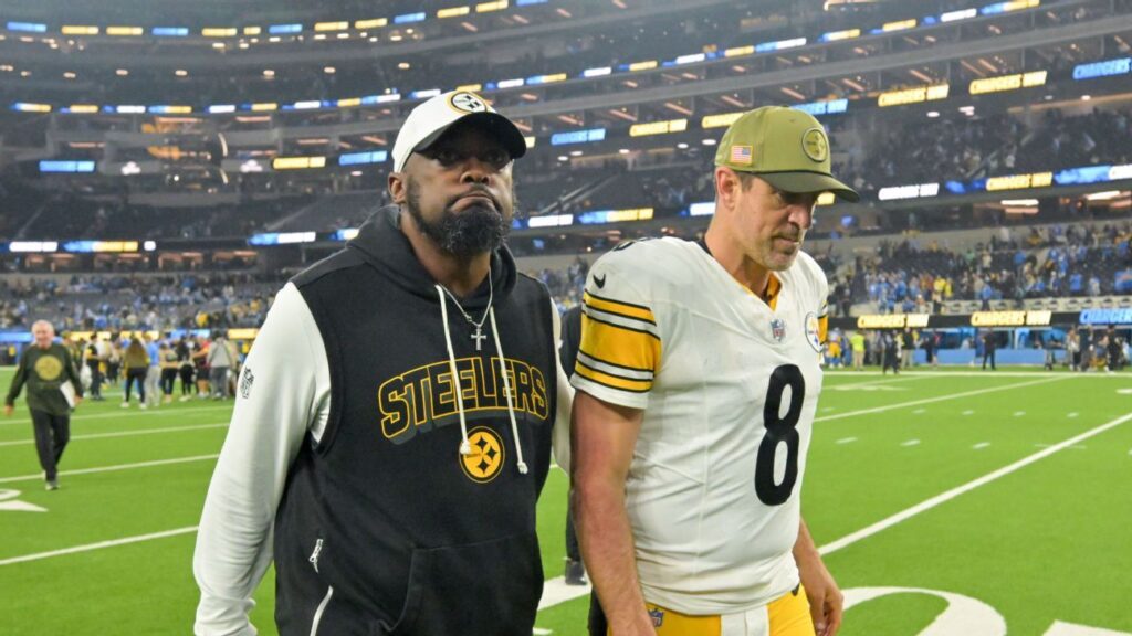Mike Tomlin: No ‘long-term considerations’ about Aaron Rodgers’ play Mike Tomlin: No 'long-term concerns' about Aaron Rodgers' play