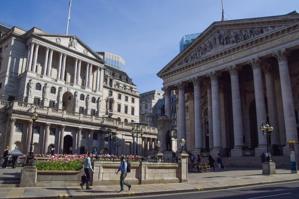 November BoE Decision: A Divisive, Dovish Pause