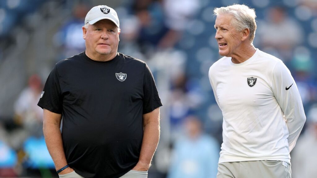 Raiders’ offense not making strides below Carroll, Kelly Raiders' offense not making strides under Carroll, Kelly