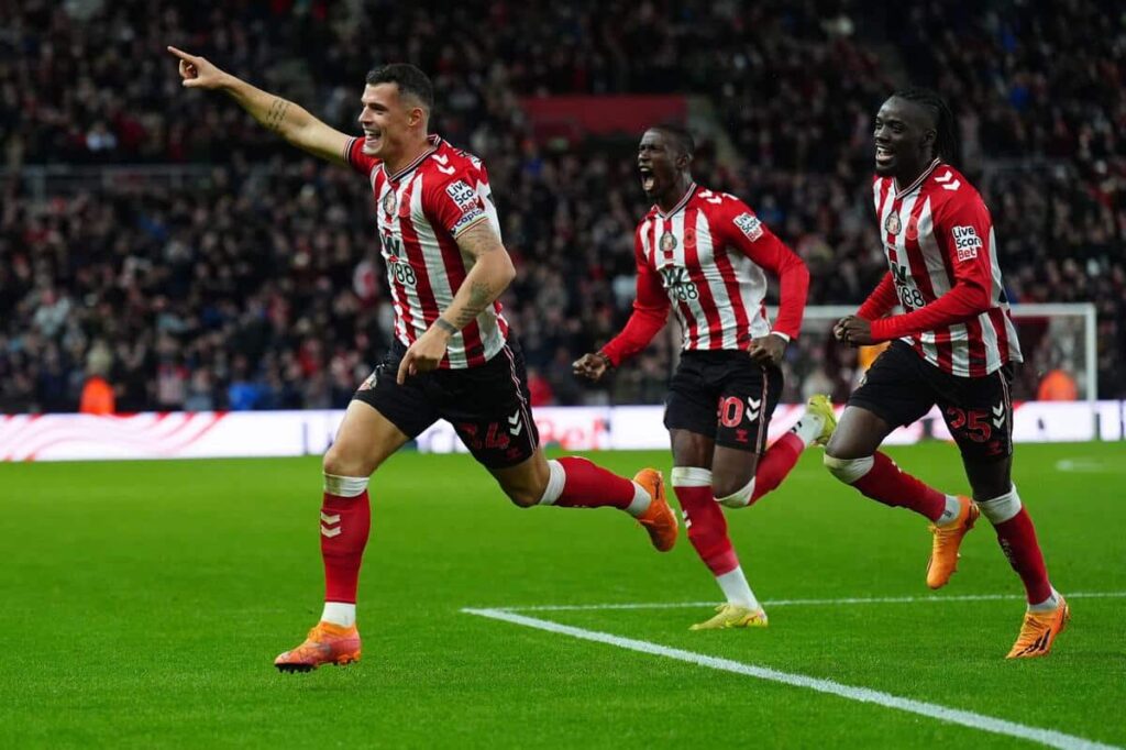 Sunderland 1-1 Everton - Xhaka sends Black Cats fourth