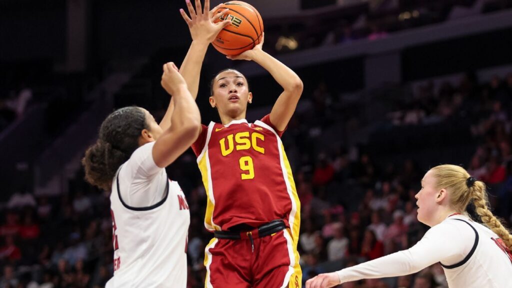 Women's college basketball Power Rankings: The top 16 teams