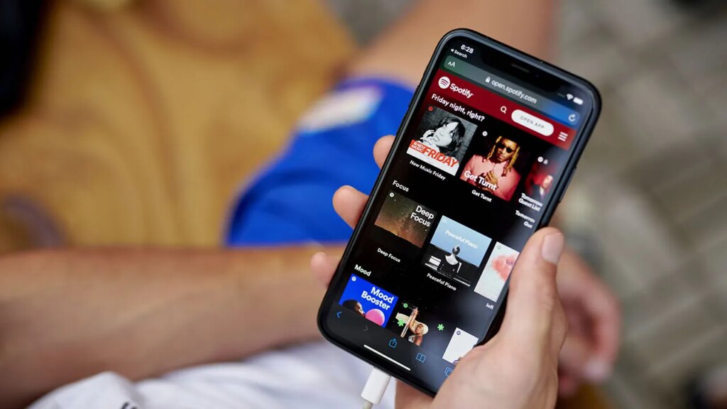 Spotify accounts for 30% of global music industry revenue growth in 2025