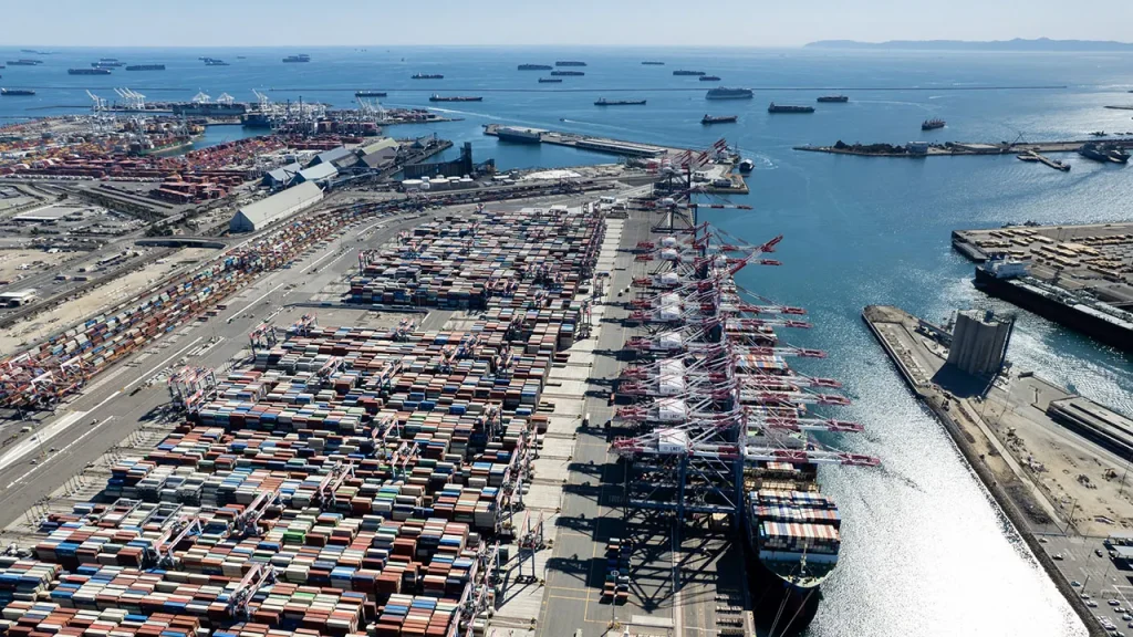 Supreme Court’s Tariff Tsunami: Billions Poised for Refund Billions in tariff revenue may be refunded following the Supreme Court ruling