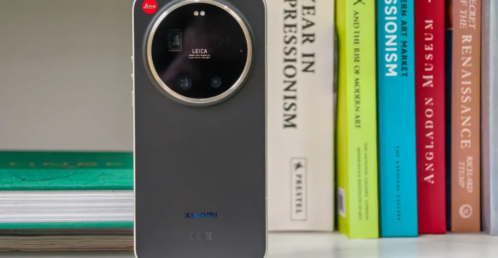 Leitzphone: Xiaomi’s Leica, The Legend Defined Xiaomi’s Leica Leitzphone mostly earns the name