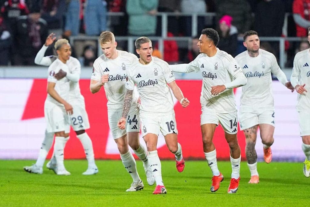 Europa League Unlocked: Full Squads, Starting XIs & Complete Broadcast Guide Confirmed teams and full lineups in Europa League, TV channel and live streams