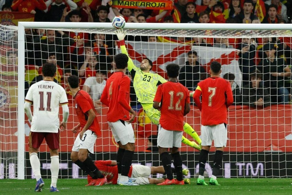 European champions frustrated by 10 men