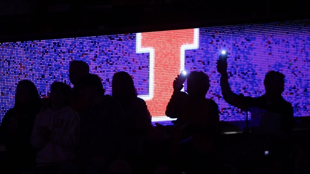 Illinois curbs alcohol sales Sat. with Final Four at stake