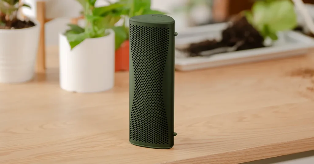 KEF Muo: Where Portable Meets Audiophile KEF Muo Bluetooth Speaker: Portable Hi-Fi