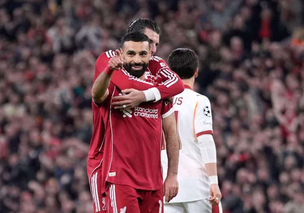 Liverpool 4-0 Galatasaray (4-1 agg): Salah makes UCL history