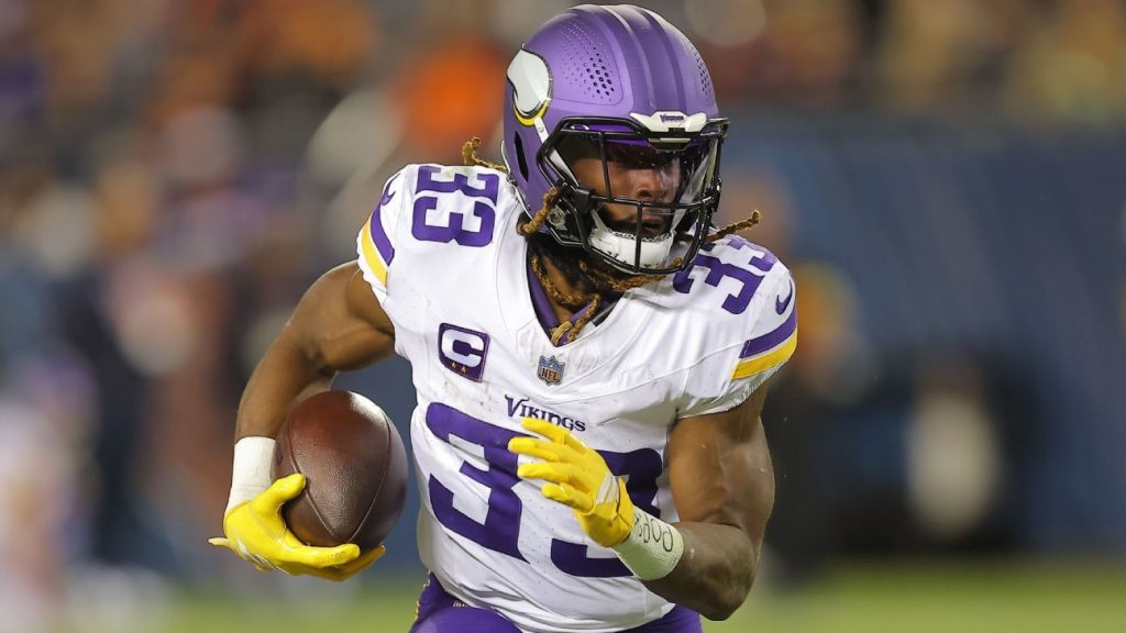 A-Train Rolls On: Vikings Rework Deal, Keep Aaron Jones Sources: Vikings to trade or cut Aaron Jones, Javon Hargrave