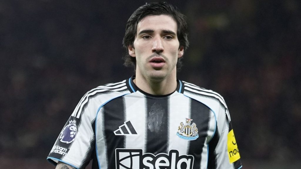 The Tonali Gold Rush: Arsenal, City, United Vie for Milan’s Midfield Gem Transfer rumors, news: Arsenal, Man City, Man Utd eye Tonali