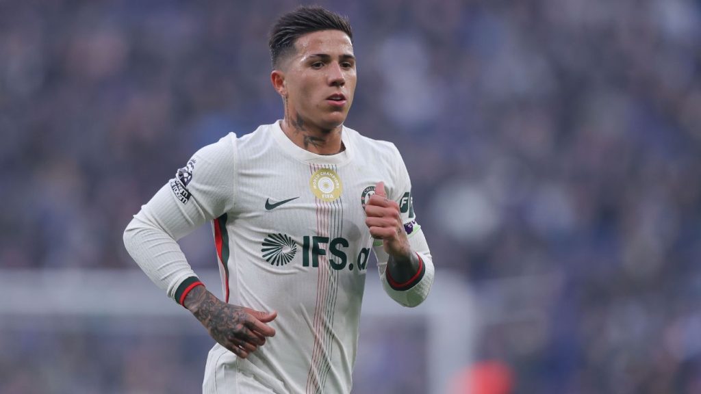 Rodri Dilemma: Real Madrid’s Fernandez Gambit Surfaces Transfer rumors, news: Real Madrid eye Fernandez if Rodri pursuit fails