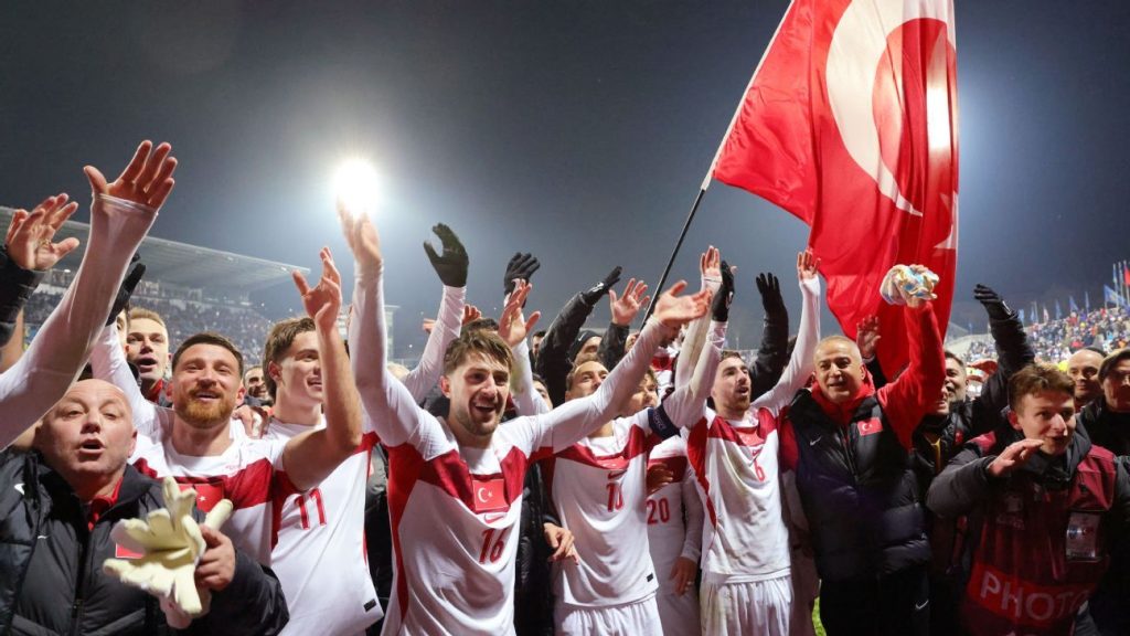 Türkiye: USMNT’s World Cup Group Stage Crucible Türkiye will be USMNT's stiffest test in World Cup group stage