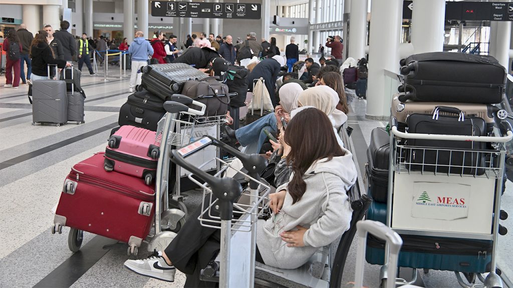 Wealthy travelers pay hefty sum to flee Dubai on private charter flights