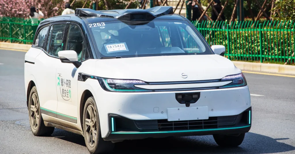Robotaxi Outage in China Leaves Passengers Stranded on Highways