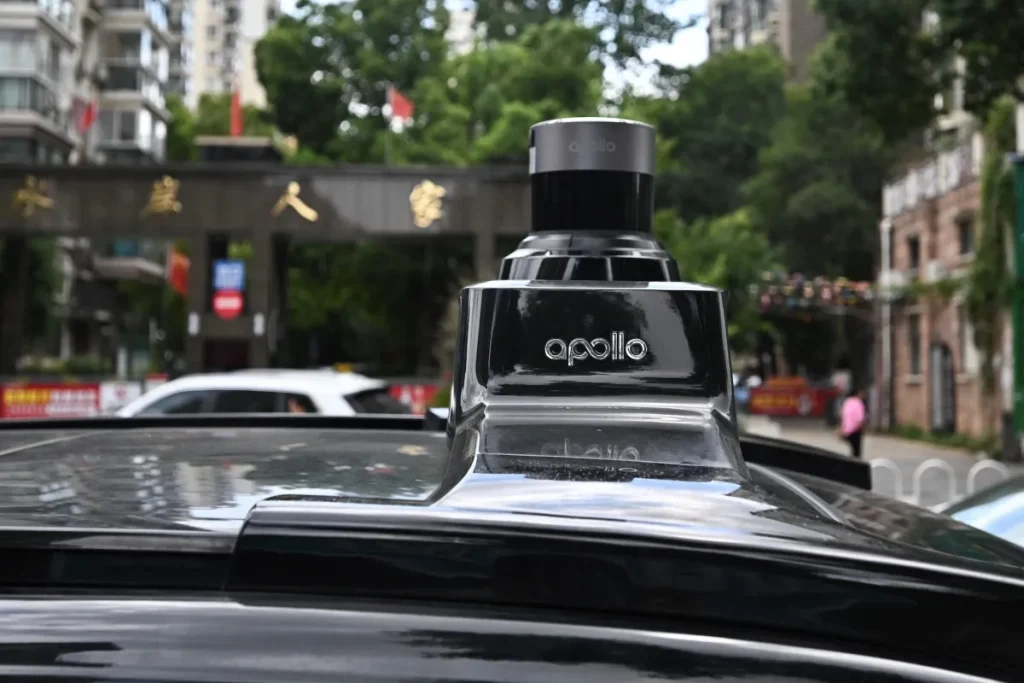 'System failure' paralyzes Baidu robotaxis in China