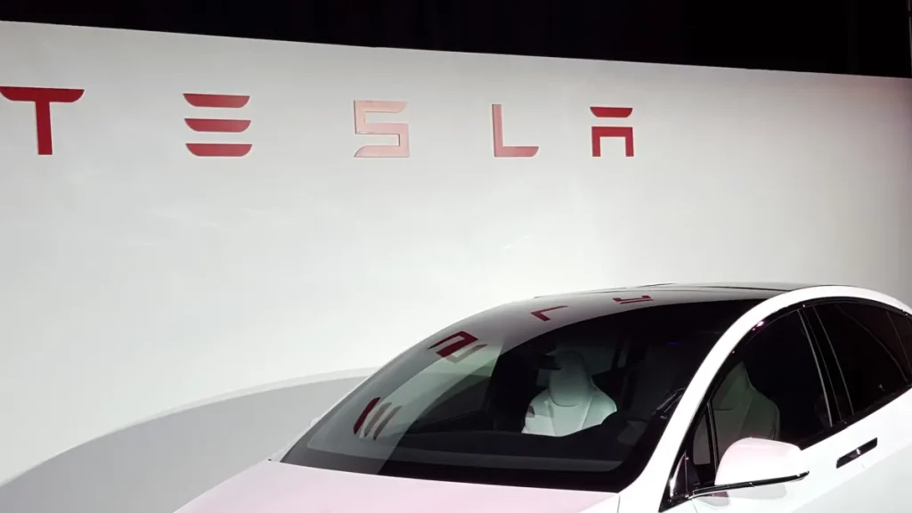 The final days of the Tesla Model X and S are here. All bets are on the Cybercab.