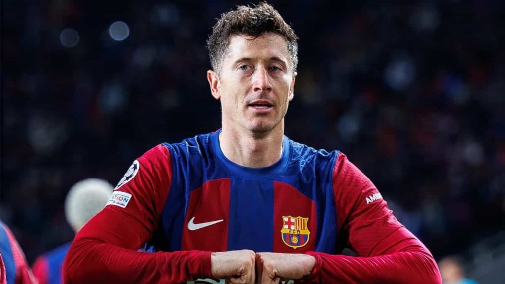 Lewandowski’s Barcelona Paradox: “Time to Move On,” But His Soul Be… Robert Lewandowski tells Barcelona: 'It's time to move on'... but says 'Catalonia is my place on earth'