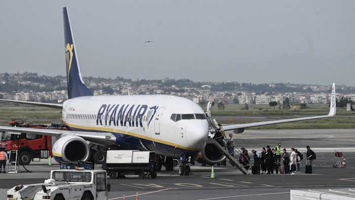 Ryanair’s Future Unclear: Why Exploding Jet Fuel Costs Halted Their… Ryanair suspends guidance after surge in jet fuel price