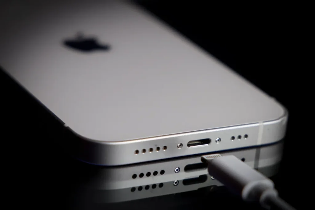 Apple and Klarna Redefine Ownership: Lease-to-Own for iPhones, iPads, Macs A new unpatchable flaw in Apple chips opens the door to an iPhone jailbreak