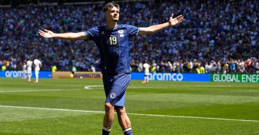 Alajbegovic stunner puts Bosnia in sight of knockouts
