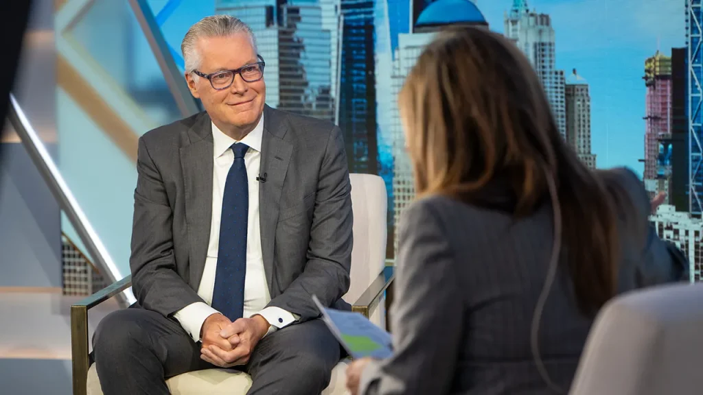 Delta Lines: When Will Airfares Drop? Delta CEO’s Inside Forecast f… Delta CEO reveals when to expect airline ticket prices to come down